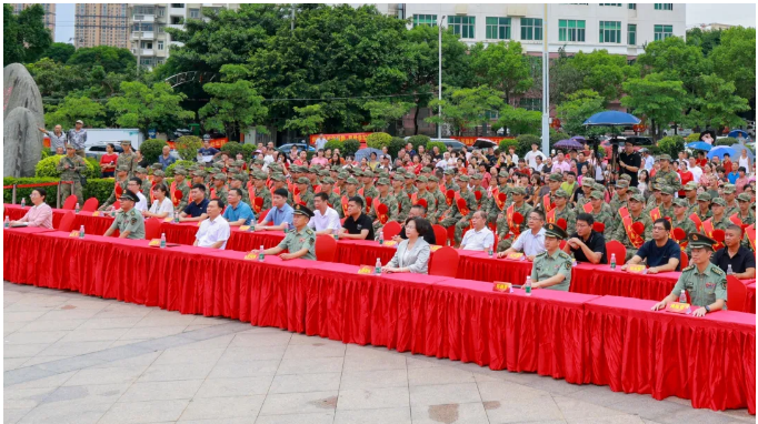迎老送新，“戎”耀接力！涵江區舉辦全民國防教育活動